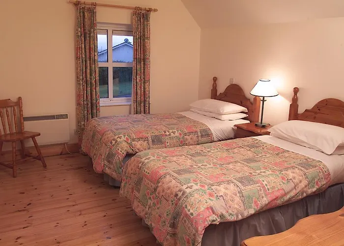 Marina Cottages * ディングル